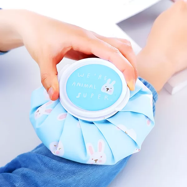 ice pack, cooling ice pack, medical ice packs, physical therapy ice pack, reusable ice pack, refillable ice pack, hot water bag