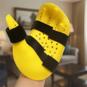 finger splint, finger brace, hand therapy